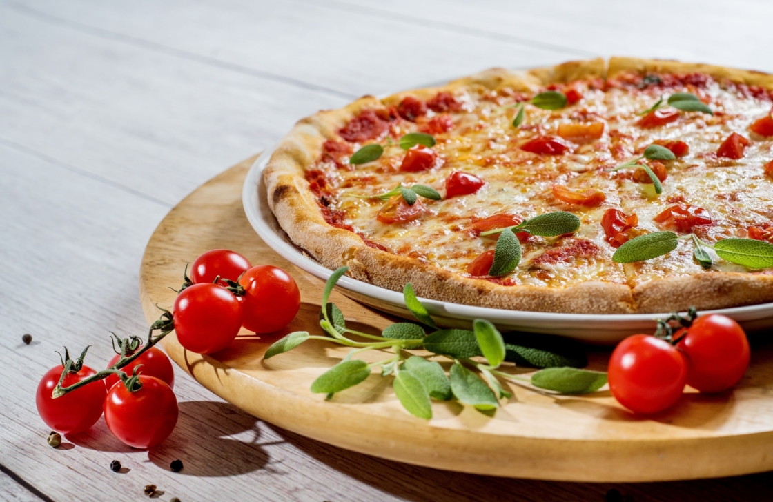 Fact 3 Pizza